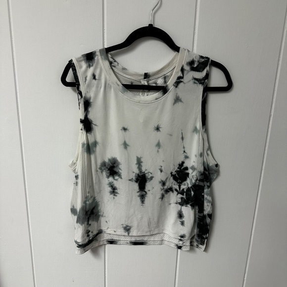 XL Lululemon Tank Top - Picture 1 of 3